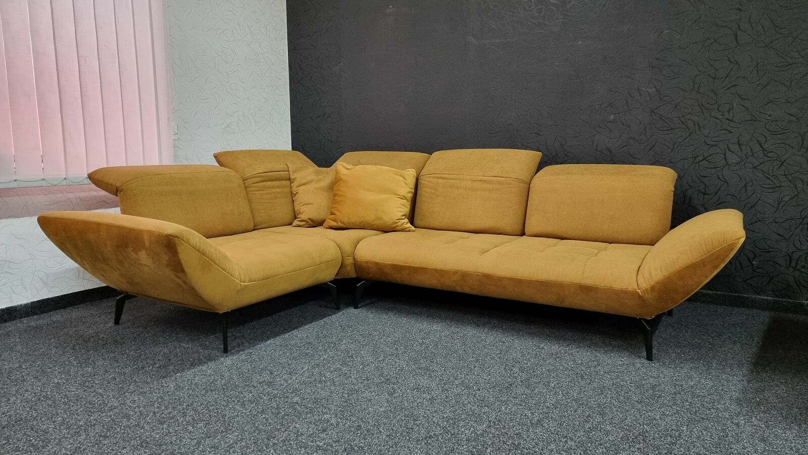 Rohová sedací souprava AR0LLA - sleva 50%