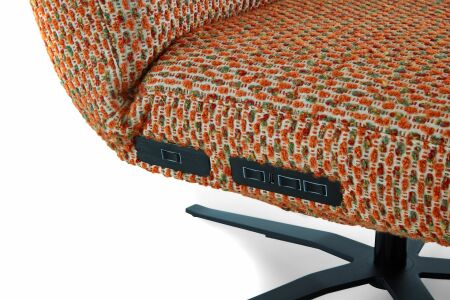 Relaxační lehátko TIFFANY 9801 s motorovým polohováním_ detail ovládacích spínačů na boku lehátka_ v látce Vita orange (skup. 4)_ obr. 16