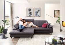 Sedací souprava CLAIRE_ sestava typů "8241_TV + 1300_120"_ rozměry sestavy zleva  191 x 290 cm_ volitelné funkce a polštáře za příplatek_ v látce Bingo anthrazit_ obr. 8