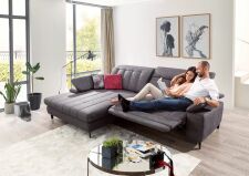 Sedací souprava CLAIRE_ sestava typů "8241_TV + 1300_120"_ rozměry sestavy zleva  191 x 290 cm_ volitelné funkce a polštáře za příplatek_ v látce Bingo anthrazit_ obr. 3