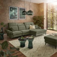 Sedací souprava ANNETTE 1074_ sestava "3sed levý-Longchair maxi pravý"_ rohové rozměry zleva 306 x 182 cm_ polohovatelné opěrky hlavy ve standardu_ ostatní volitelné funkce za příplatek_ v látce Feincord oliv_ obr. 2