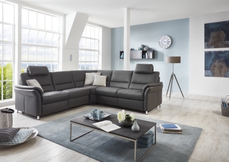 Sedací souprava DAKOTA_ sestava PKSLWA1L2,5LWFAR_PELRR_2,5APERPKSR_ rohové rozměry zleva 262 x 262 cm_ výška 89/92 cm_ výška s opěrkou hlavy 109-112 cm_ v kůži Torro grau_  + relaxační křeslo INTRO (separátně v nabídce)_  volitelné funkce za příplatek_ obr. 17