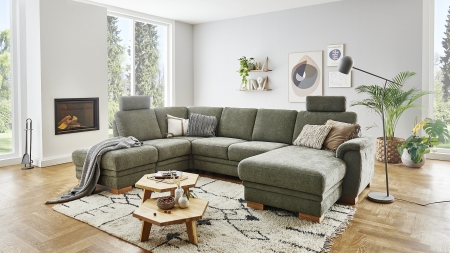 Sedací souprava MODENA 1040_ sestava 4259_ rohové rozměry zleva 210 x 328 x 160 cm_ područka C_ volitelné funkce a polštáře za příplatek_ v látce Yelda green_ obr. 1