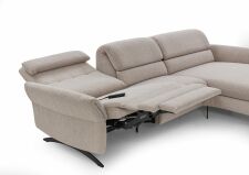 Sedací souprava ESPERANZA 5031_ ukázka motorické polohovací funkce RELAX s mechanismem "srdeční váhy"_ funkce dodávána za příplatek_ obr. 16 Sedací souprava ESPERANZA 5031_ ukázka motorické polohovací funkce RELAX s mechanismem "srdeční váhy"_ funkce dodávána za příplatek_ obr. 16