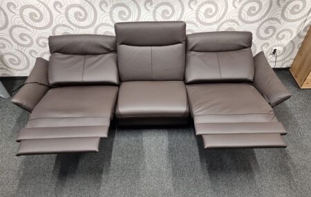 Sofa 3-sed SEVILLA 3620_ š/v/h:  282 x 108 x 94 -174 cm_ 2x  2-motorová polohovací funkce RELAX s mechanismem "srdeční váhy"_  v kůži Dickleder braun_ foto prodejna_ obr. 12