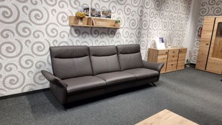 Sofa 3-sed SEVILLA 3620_ š/v/h:  282 x 108 x 94 -174 cm_ 2x  2-motorová polohovací funkce RELAX s mechanismem "srdeční váhy"_  v kůži Dickleder braun_ foto prodejna_ obr. 2