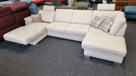 Sedací souprava MODENA 1040_ s vysunutou motorovou polohovací funkcí RELAX u elementu "Logchair"_ foto prodejna_ obr. 8
