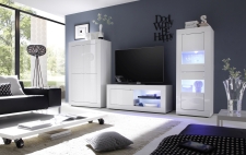 BASICO_obývací pokoj_bílý lak, vysoký lesk_highboard + TV-element 140 cm + vitrina 2dv.