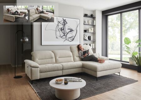 Sedací souprava CORTINA 2600_ sestava 4682_ rohové rozměry zleva 308 x 184 cm_ polohovatelné opěrky hlavy ve standardu_ ostatní volitelné funkce a polštáře za příplatek_ v látce Yelda natur_ foto s náhledy funkcí_ obr. 7