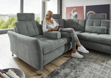 Sedací souprava CALETTA_ sestava LALLKS2,5ALST_KSL1PXKOKRKSR_ v látce Belle steel_ obr. 06