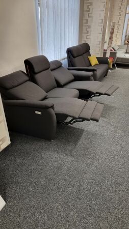 Sedac souprava MAESTRA 3600_ sofa "Cinema" _ motorov polohovac funkce_ 2 sedadla_ bon pohled_ foto prodejna_ obr. 6