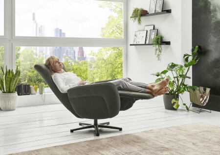 Relaxační křeslo COMFORT-FLEXX_ konfigurace A1_1DRF-V_ v látce Salsa olive_ obr. 23