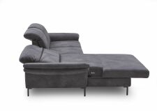 Sedací souprava COURTNEY 1212_ sestava LALmaxi-2,5AR_ ukázka vysunuté motorové polohovací funkce Longchairu_ boční pohled_ v látce Savanna grey_ obr. 19 Sedací souprava COURTNEY 1212_ sestava LALmaxi-2,5AR_ ukázka vysunuté motorové polohovací funkce Longchairu_ boční pohled_ v látce Savanna grey_ obr. 19
