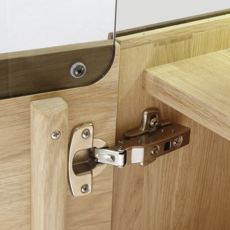 Celomasivn dubov nbytek DELGADO_detail zvsu dve_obr. 50
