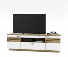Nábytek do obývacího pokoje FREMONT_ TV- spodní díl 40 C5 HW 30_ rozměry š/v/h_ 190/59/47 cm_ čelní pohled_ foto s dekorací_ volitelné LED osvětlení_ obr. 7
