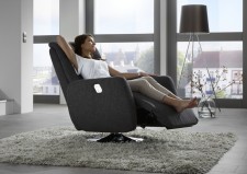 Relaxační křeslo SWING LINE, prošití zad C, područka 2, v látce Quinci grey, obr. 5 Relaxační křeslo SWING LINE, prošití zad C, područka 2, v látce Quinci grey, obr. 5