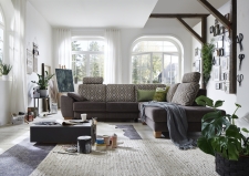 Sedací souprava GARDENA 1090_sestava 2,5er-UMBE_dvoubarevné provedení v látce Lugano stone-nature_Venezia espresso Sedací souprava GARDENA 1090_sestava 2,5er-UMBE_dvoubarevné provedení v látce Lugano stone-nature_Venezia espresso