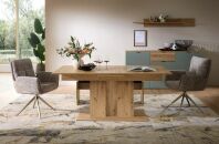 Nábytek do obývacího pokoje a jídelny ALBA I._ sestava "dining room 2"_ typy 20+40+20 S1 99 04+20 S1 99 03_  jídelní křesla nejsou součástí sestavy_ foto s dekoracemi_ obr. 1