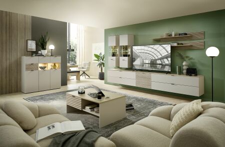 Nábytek do obývacího pokoje ALBA II._ ob. sestava 10 S1 RM 82 + highboard 10 S1 RM 22 + konf. stůl 20 S1 RM 02 _ včetně LED osvětlení_ foto s dekoracemi_ obr. 1