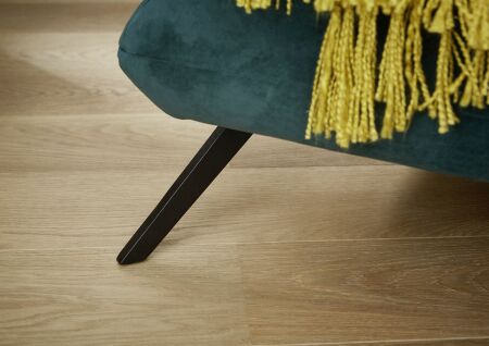 Longseat SUSSEX_ detail_ nohy kovové černé matné