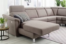 Sedací souprava LUGANO 1073_detail motorové funkce relaxačního polohování u elementu "longchair"_obr. 11 Sedací souprava LUGANO 1073_detail motorové funkce relaxačního polohování u elementu "longchair"_obr. 11
