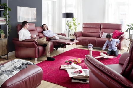Sedací souprava MONACO 3613_sestava 3-sedák pevný-1,5sed medium s podr. vlevo a 1,5sed medium s područkou vpravo + volitelná funkce RELAX_v kůži Mercury red_obr. 3