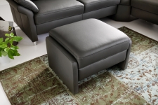 Sedací souprava MULTI_detail taburetu_v kůži Softline fango_obr. 29 Sedací souprava MULTI_detail taburetu_v kůži Softline fango_obr. 29