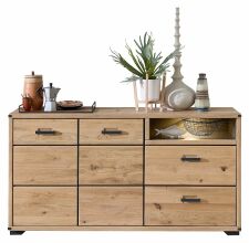 Nábytek do obývacího pokoje a jídelny GAMMA_ sideboard 1X 15 HH 20_ rozměry š/v/h_ 170/90/43 cm_ čelní pohled_ včetně LED osvětlení_ foto s dekoracemi_ obr. 7