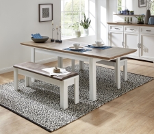 Nábytek do obývacího pokoje a jídelny JASPER_ jídelní stůl 20 G9 UH 01_ rozložený_ rozměry š/v/h_ 160-220/76/90 cm + 2x jídelní lavice 20 G9 UH 03_ š/v/h_ 126/48/41 cm_ foto s dekorací_ obr. 11