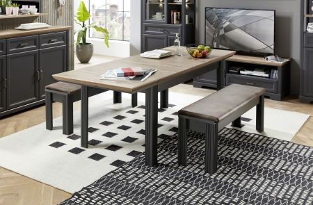 Nábytek do obývacího pokoje a jídelny JASPER graphit_ jídelní stůl 20 G9 GH 01_ rozložený_ rozměry š/v/h_ 160-220/76/90 cm + 2x jídelní lavice 20 G9 GH 03_ š/v/h_ 126/48/41 cm_ foto s dekorací_ obr. 12