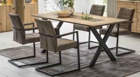 Nábytek do obývacího pokoje a jídelny LISBOA_ jídelní křeslo HI-00403-3_ kovová konstrukce_ potah imitace kůže_ obr. 8