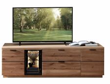 Nábytek do obývacího pokoje ARCANA_ lowboard 42 B9 HH 31_ rozměry š/v/h_ 200/60/50 cm_ čelní pohled_ foto s dekorací_ volitelné LED osvětlení_ obr. 6