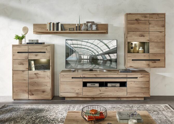 Nbytek do obvacho pokoje BERGAMO_ sestava 10 M6 HH 82_ rozmry /v/h_ 346/202/44 cm_ eln pohled_ vetn LED osvtlen_ foto s dekorac_ obr. 1