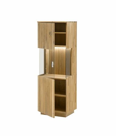 Nábytek do obývacího pokoje FELINO at_ vitrína nízká 40 20 01-H_ rozměry š/v/h_ 52/152/40 cm_ LED osvětlení jako volitelné příslušenství_ otevřená_ obr. 10