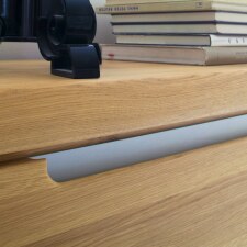 Nábytek do obývacího pokoje FIRENZE_ detail provedení úchytek_ obr. 3