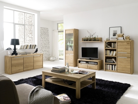 Nábytek do obývacího pokoje FIRENZE_ obývací sestava 405235 + lowboard 47 + konferenční stůl 50_ LED osvětlení jako volitelné příslušenství_ foto s dekoracemi_ obr. 1
