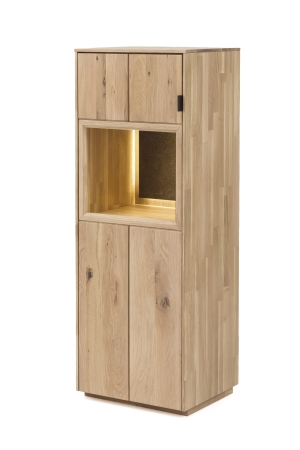 Nábytek do obývacího pokoje LISBOA_ vitrína nízká levá 40 52 30 03_ rozměry š/v/h_ 50/140/42 cm_ LED osvětlení a granitová zádová vložka jako volitelné příslušenství_ obr. 4