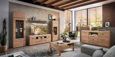 Nábytek do obývacího pokoje MERANO_ ob. sestava 4S 15 HU 80 + sideboard 4S 15 HU 20 + konf. stůl 2S 05 HU 02 _ foto bez nebo se zhasnutým LED osvětlením (LED osvětlení jako volitelné příslušenství)_ foto s dekoracemi_ obr. 2