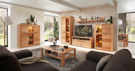Nbytek do obvacho pokoje NATURA_ ob. sestava 12 18 FF 82 + highboard 12 18 FF 22 + konf. stl 22 18 FF 02 _ vetn LED osvtlen_ foto s dekoracemi_ obr. 1