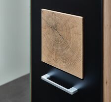Předsíňový nábytek SUN black_ detail provedení předních ploch_ obr. 3