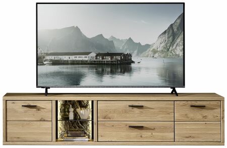 Nábytek do obývacího pokoje ALGARVE_ TV-závěsný element 46 16 HH 33_ rozměry š/v/h_ 210/46/41 cm_ volitelné LED osvětlení_ čelní pohled_ foto s dekoracemi_ obr. 5
