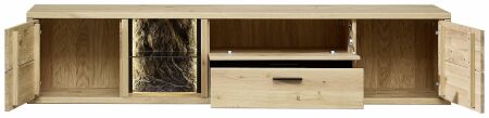 Nábytek do obývacího pokoje ALGARVE_ TV-závěsný element 46 16 HH 33_ rozměry š/v/h_ 210/46/41 cm_ volitelné LED osvětlení_ otevřený_ foto s dekoracemi_ obr. 6