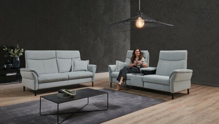 Sedací souprava SEVILLA 3620_ sestava 3sed + 1sed s podr. vlevo + mezilehlý prvek + 1sed s podr. vpravo_ v látce Easy Care light blue_ obr. 4