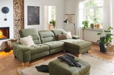 Sedací souprava CORTINA 2600_ sestava 4628_ rohové rozměry zleva 280 x 184 cm_ polohovatelné opěrky hlavy ve standardu_ ostatní volitelné funkce a polštáře za příplatek_ v látce Easy care olive_ obr. 2