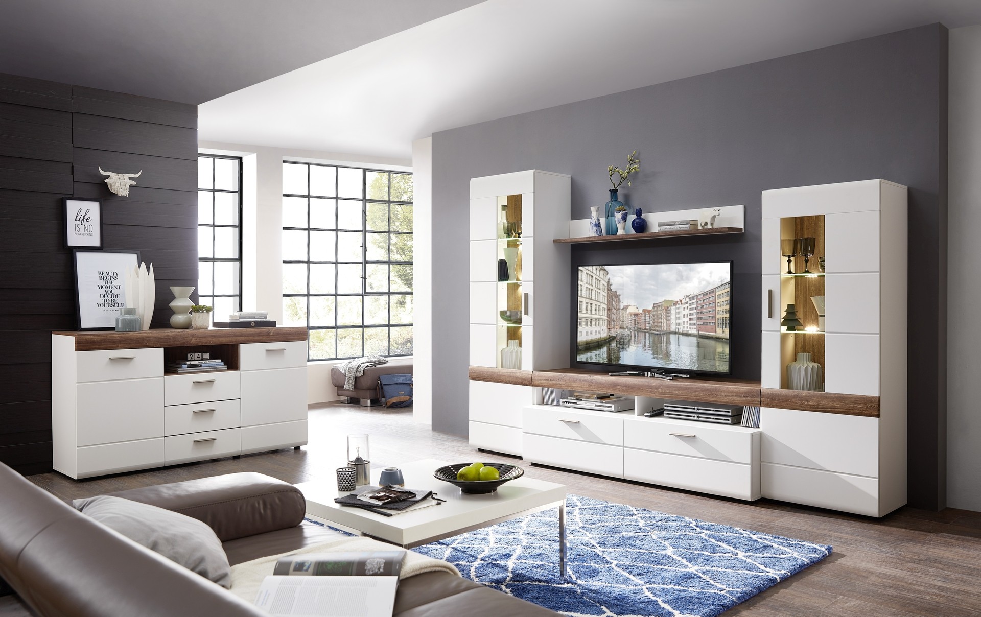 Atraktívna biela obývacia stena - model TROPEA